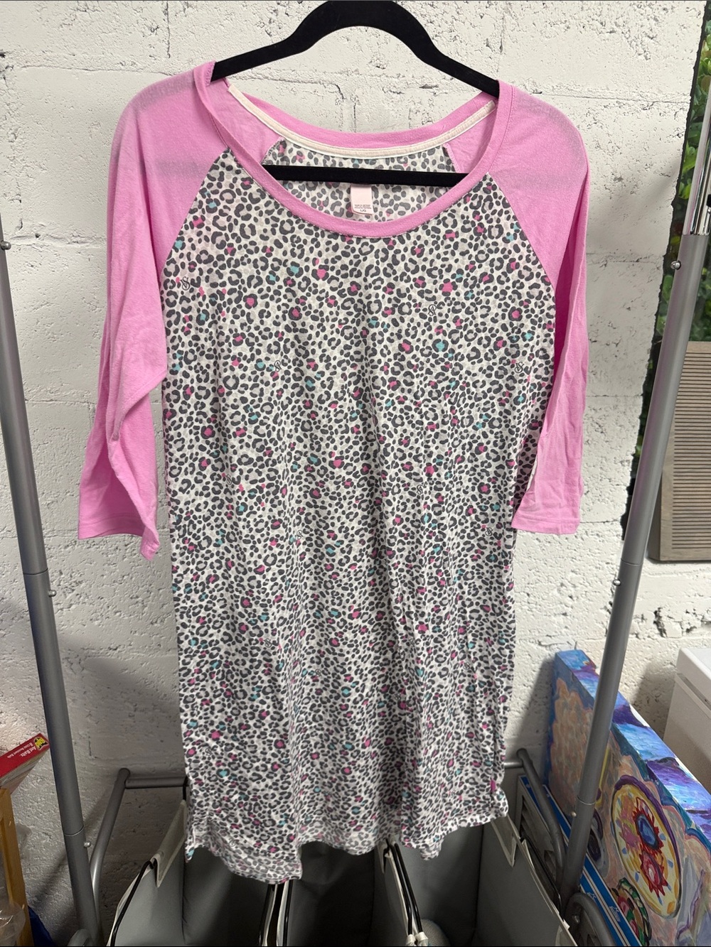 Pink Raglan Leopard Print Women’s Victorias Secret LARGE Nightgown - Large